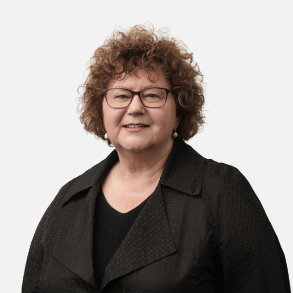 Julie-Anne Busch